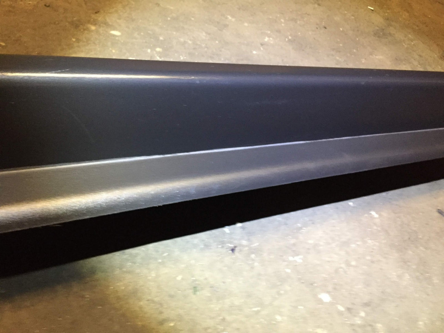 00-06 BMW X5 E53 Skirt Rocker Panel Molding Right Passenger Side 8408706 OEM