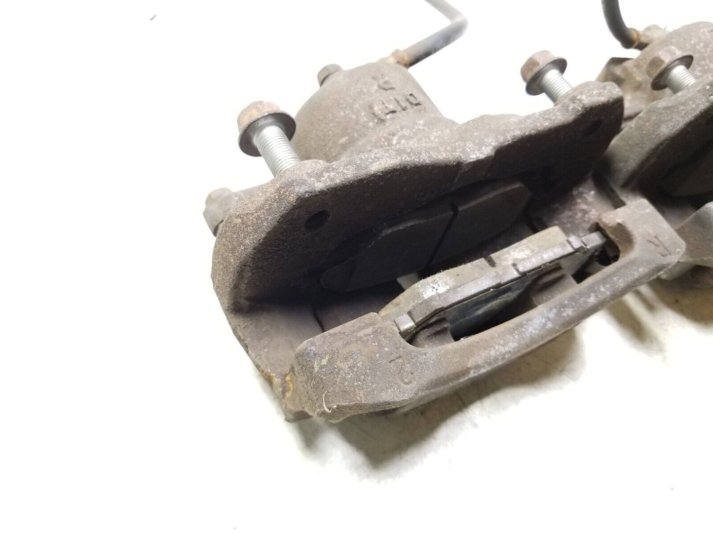 08 - 15 Scion Xb Brake Caliper Front Driver & Passenger Side Pair OEM