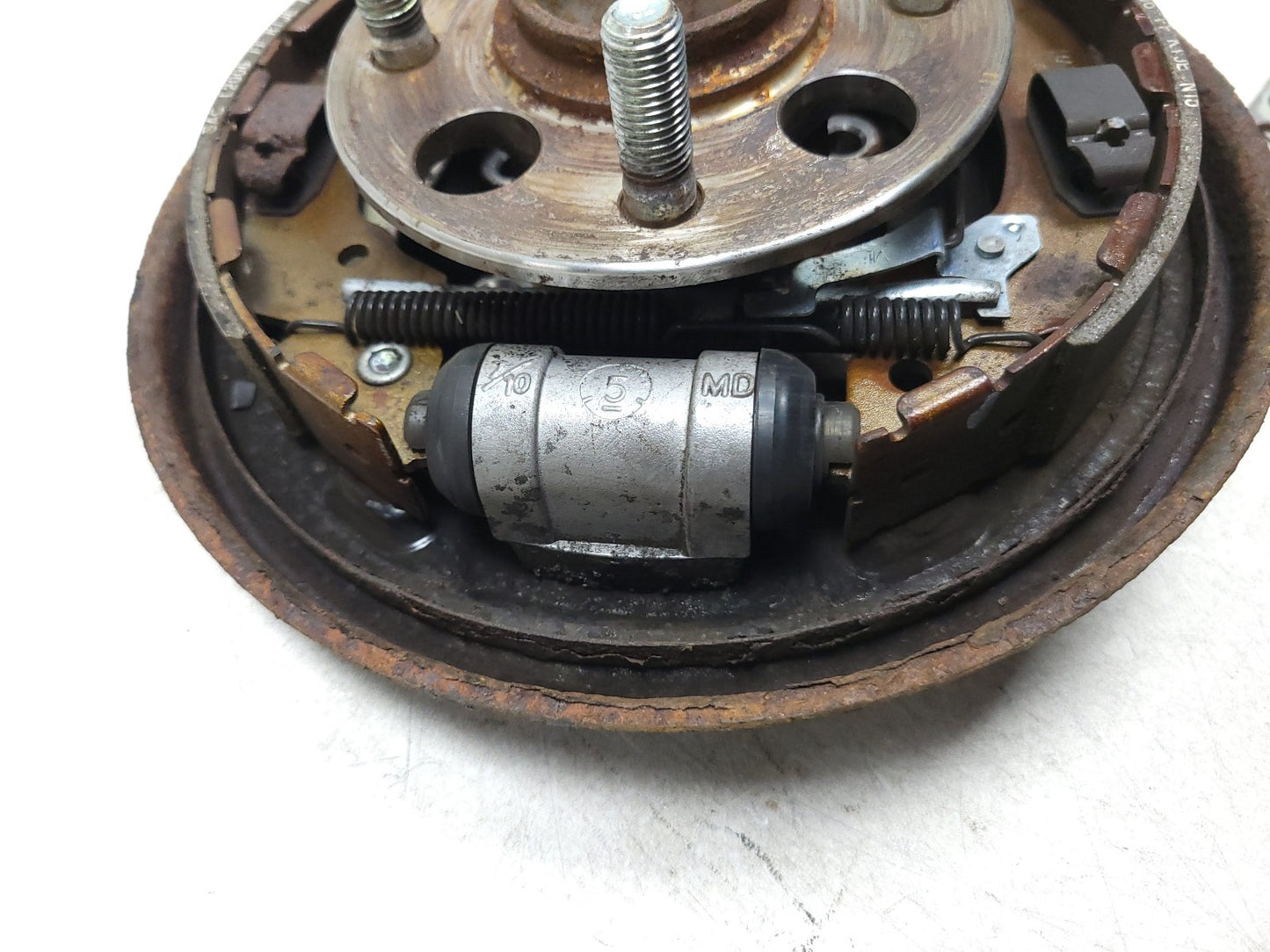 2012-2017 Hyundai Accent Sedan Rear Left Driver Side Spindle Knuckle OEM