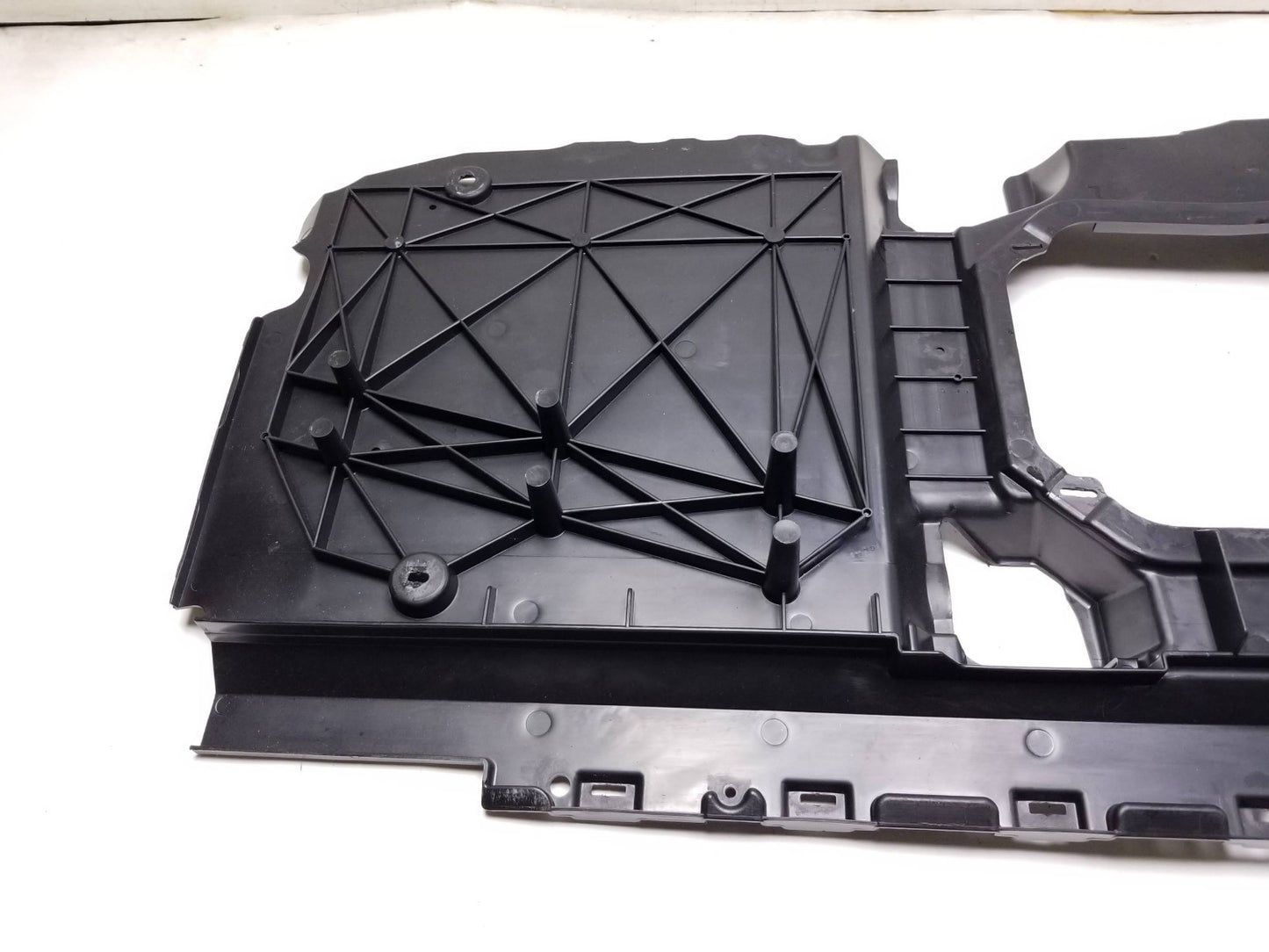 2012 Jeep Grand Cherokee Seat Floor Cover Front Passenger Side Right OEM