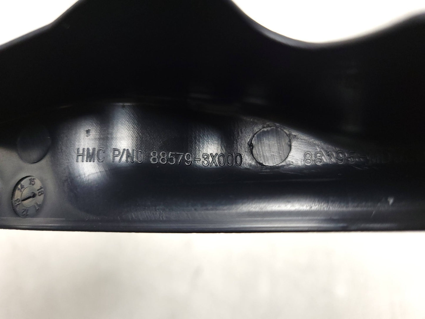 12 - 17 Hyundai Accent Front Left Driver Seat  Trim Cover 5pcs OEM