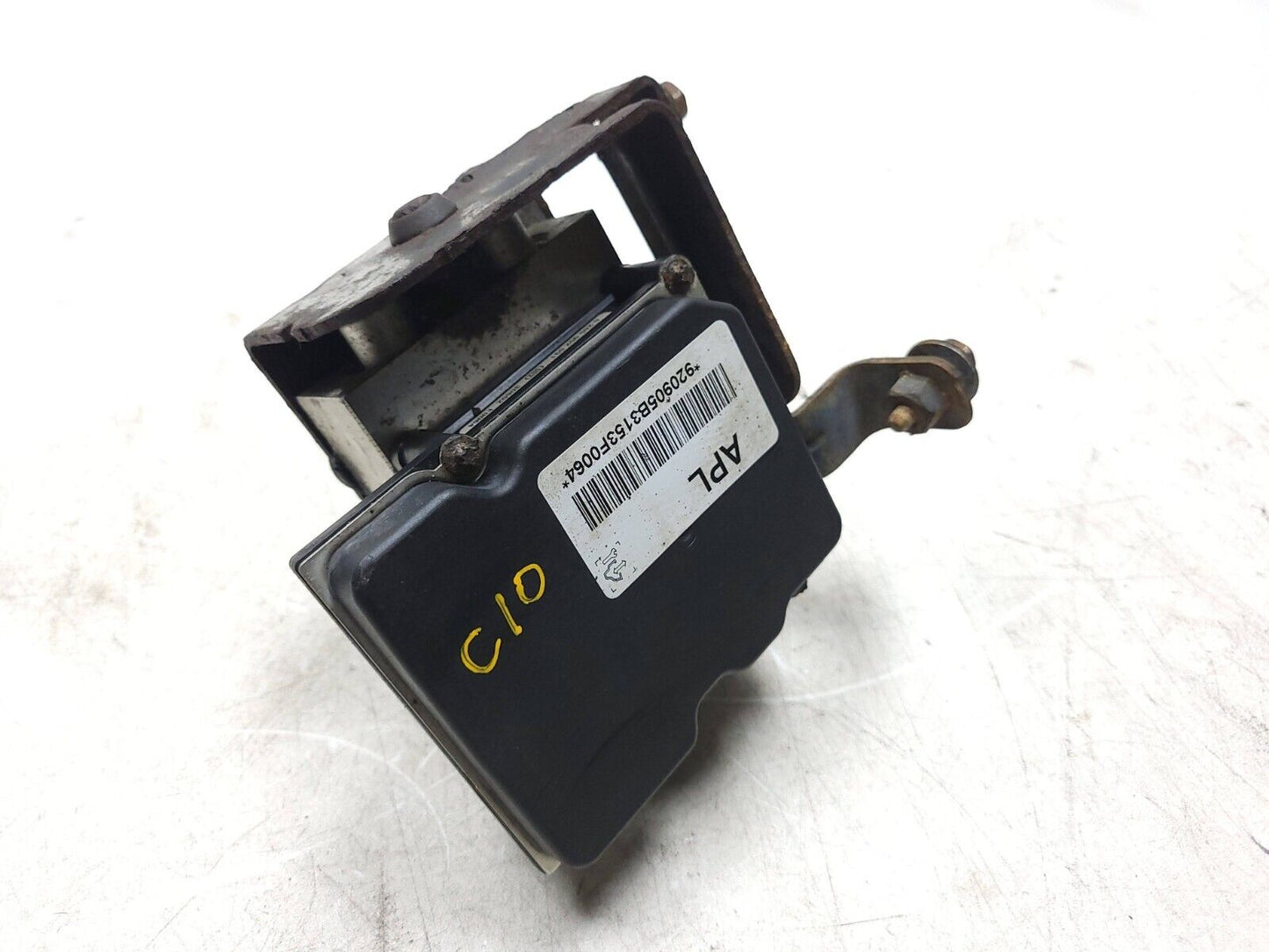 10-14 Chevrolet Suburban ABS Anti Lock Brake Pump 5.3l OEM *apl*