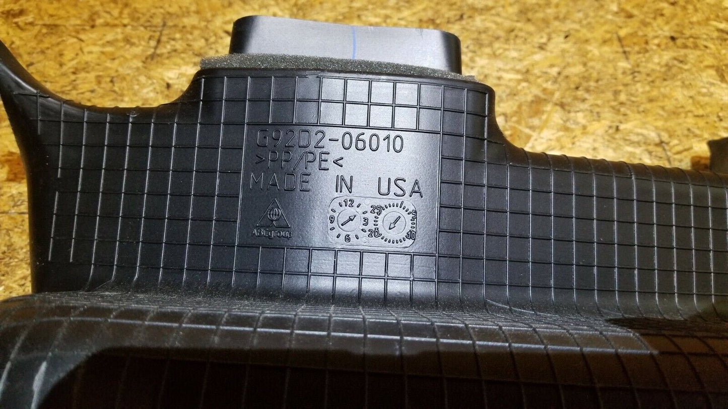 09 10 11 Toyota Camry Hybrid Battery Intake Duct G92d2-06010 OEM