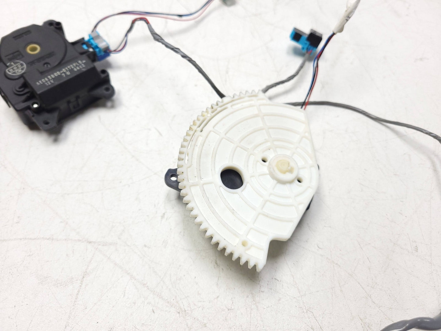 2018 Toyota Corolla Hvac A/c Actuator Servo Flap Motor OEM