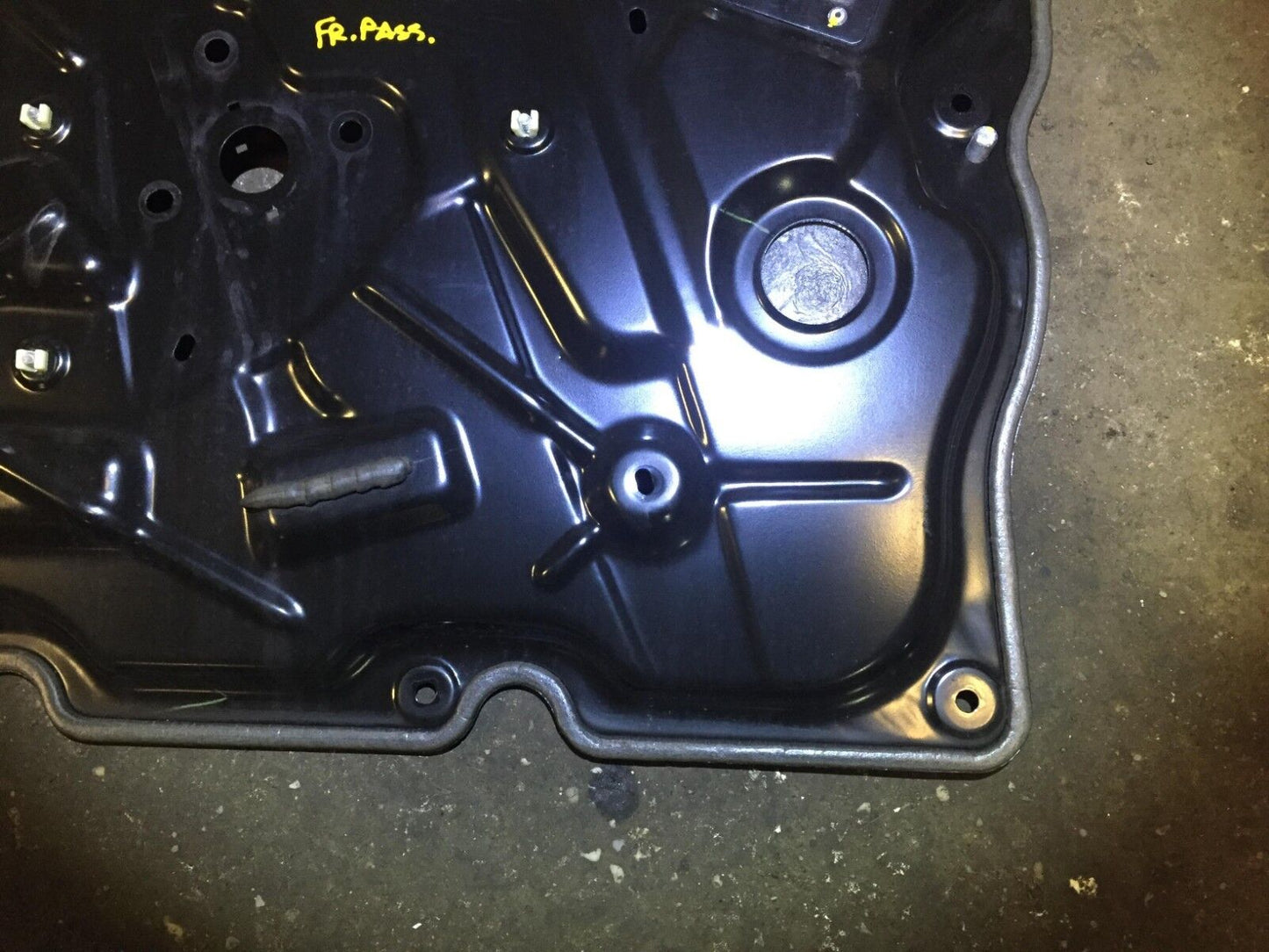 08 09 10 11 12 Nissan Altima Coupe Front Right Pass Door Window Regulator OEM