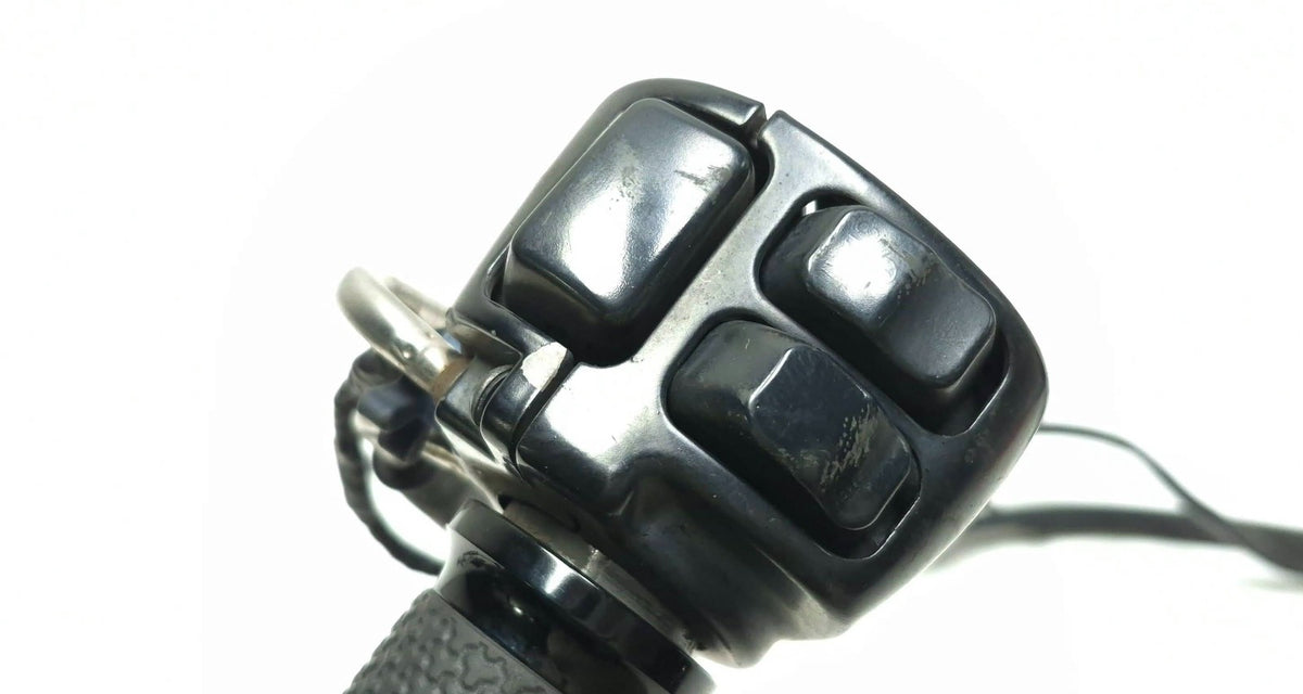 2012-2017 Harley Dyna Street Bob Fxdb Right Handlebar Control Switches OEM