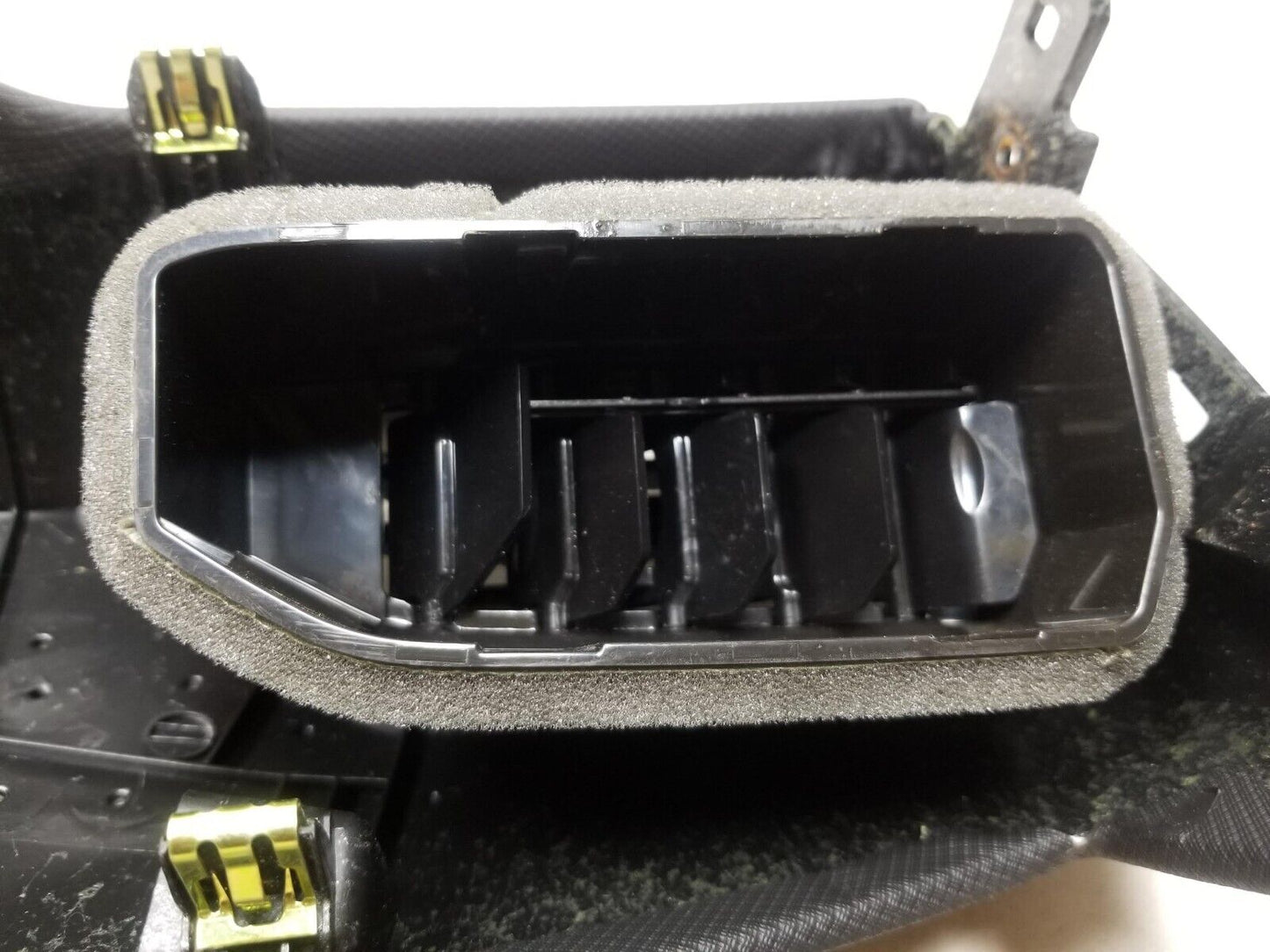 21 - 23 Chevrolet Trailblazer Dash Trim Ac Heater Air Vent 2pcs OEM