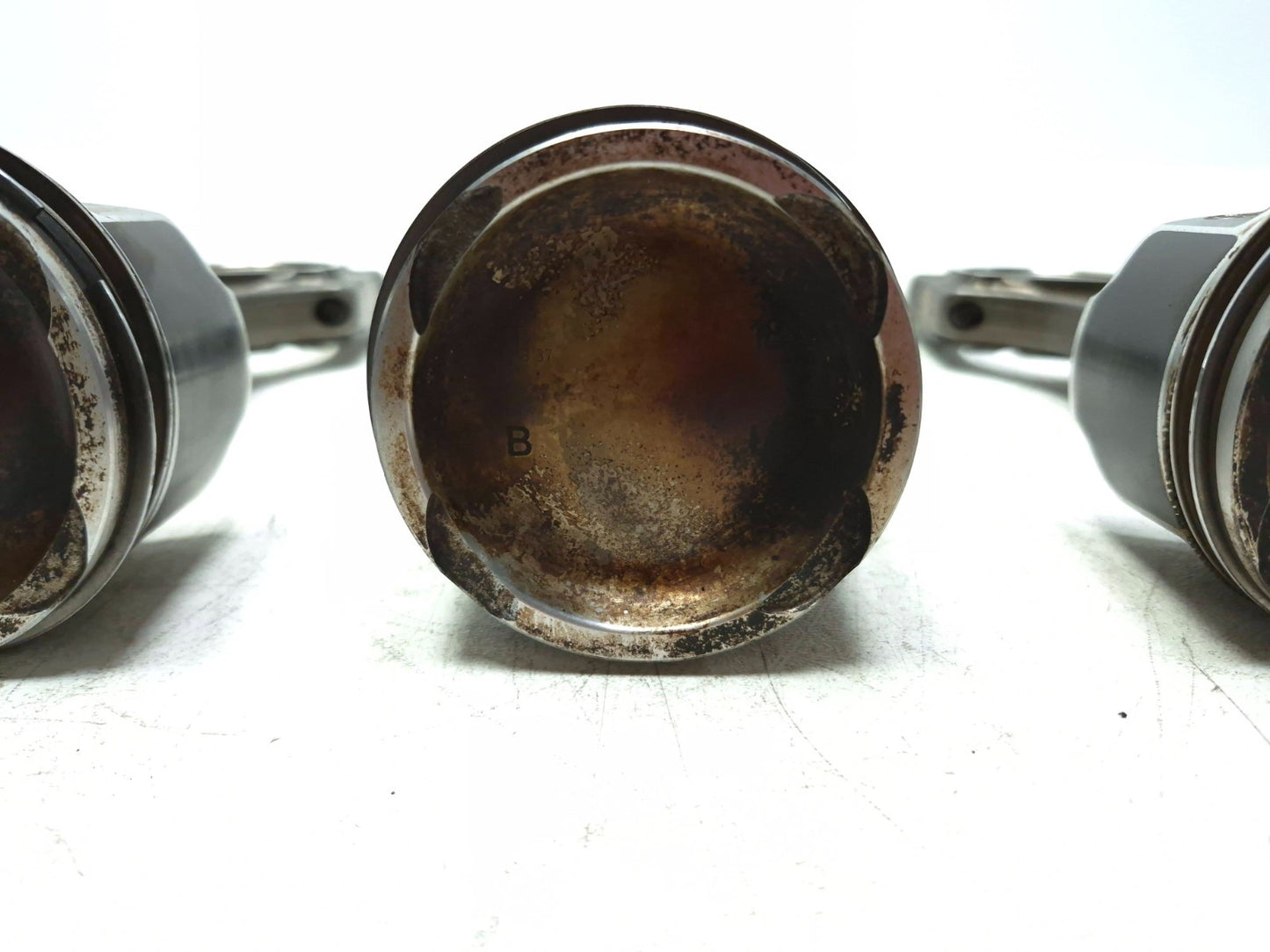 2014 Fiat 500l Piston W/ Connecting Rod 4pcs OEM