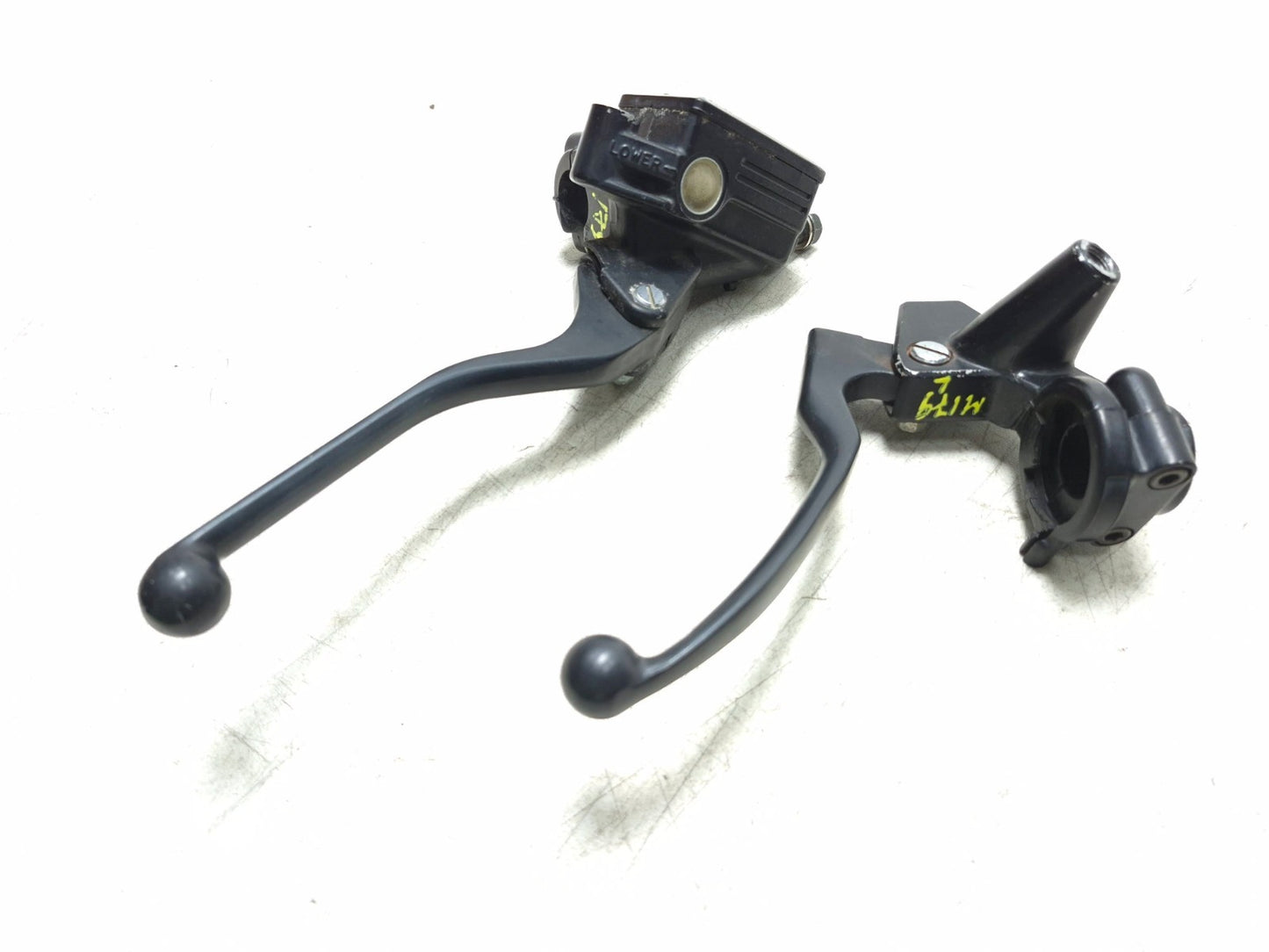 1985 Honda Shadow Vt500c Front Brake Master Cylinder & Clutch Lever Pair OEM