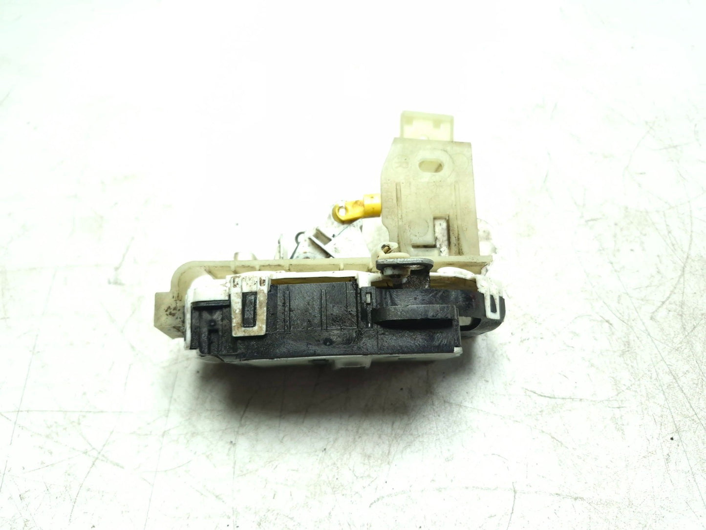 2010 Dodge Caliber Sxt Door Lock Latch Actuator Front Right Passenger Side OEM