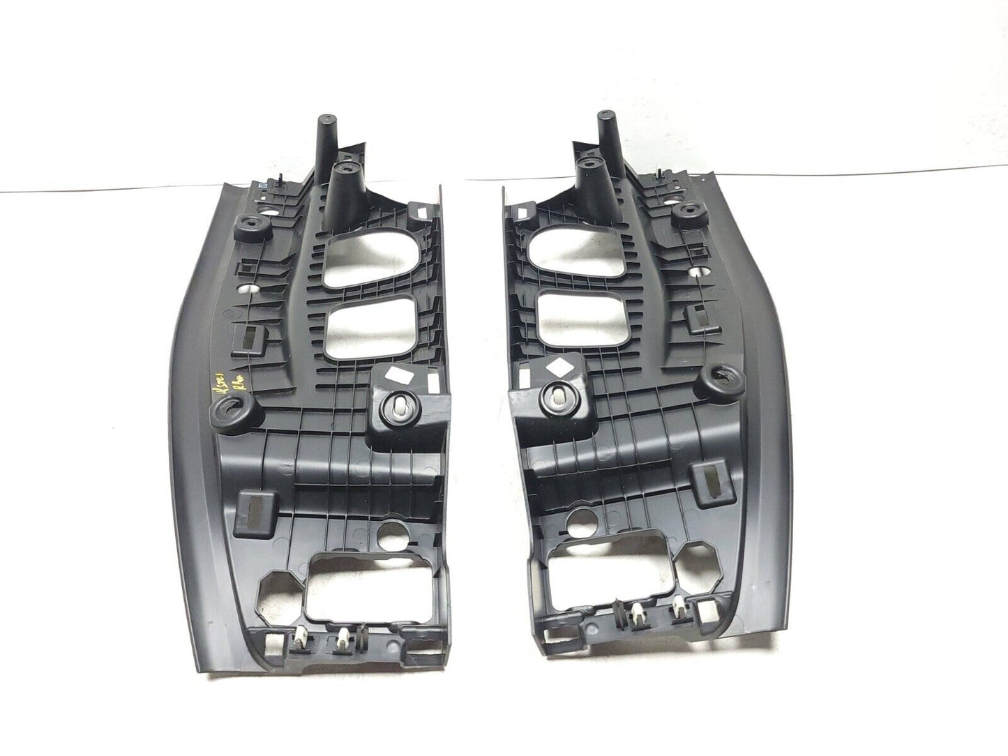 17-23 Alfa Romeo Stelvio Rear Seat Bolster Mount Bracket Support Left Right OEM