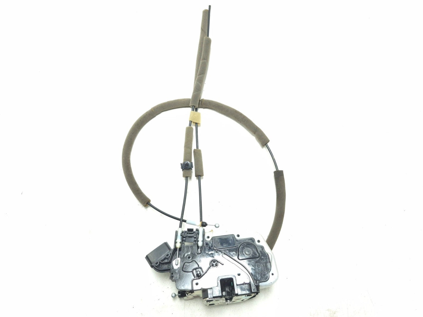 2012 Nissan Leaf Rear Door Lock Latch Actuator Right Passenger Side OEM