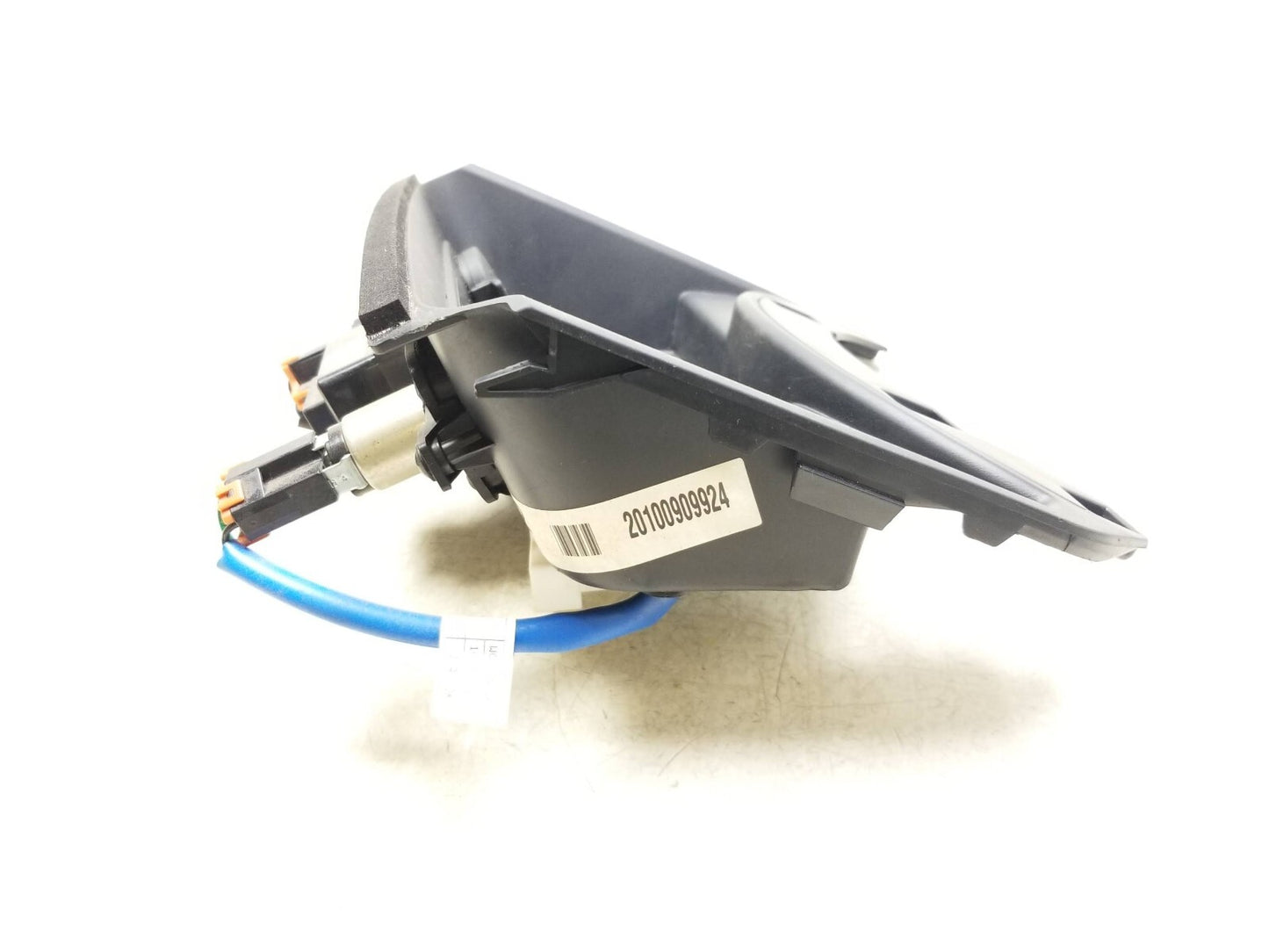 2011 - 2013 Kia Sportage Usb/ipod/aux Audio Input Port Adapter 12v Outlet OEM