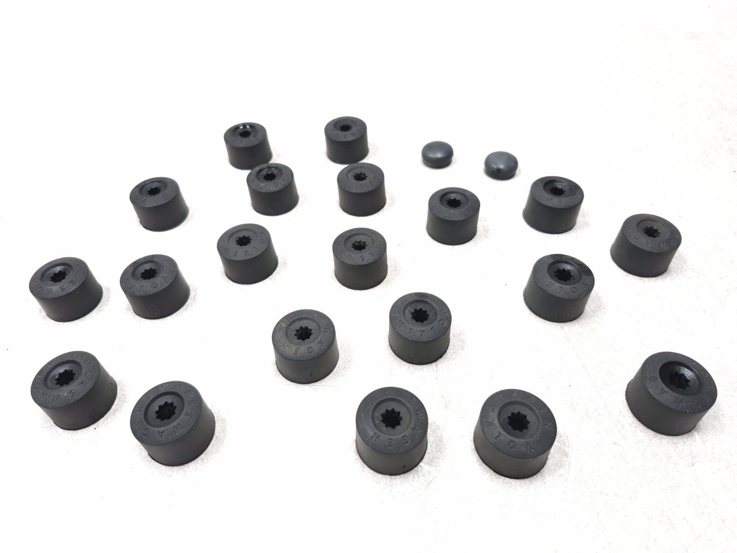 2015 Volkswagen Golf Wheel Lug Bolt Cover Cap 20pcs OEM