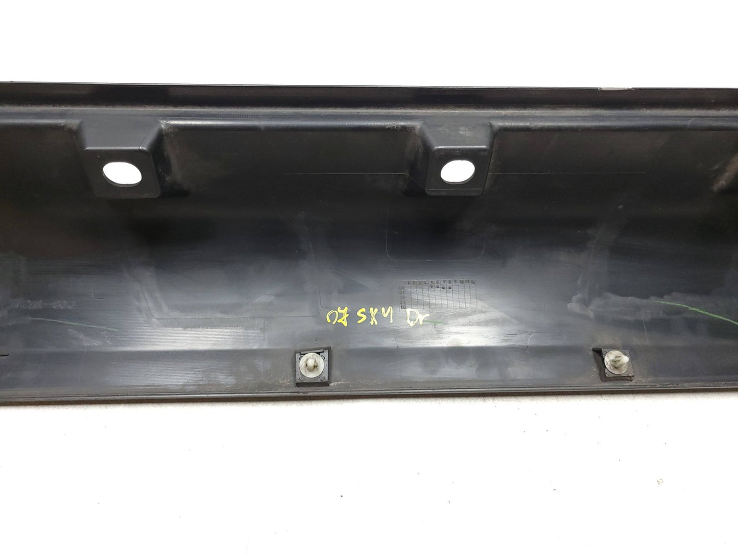 2007 - 2013 Suzuki Sx4 Rocker Panel Skirt Molding Driver Side OEM
