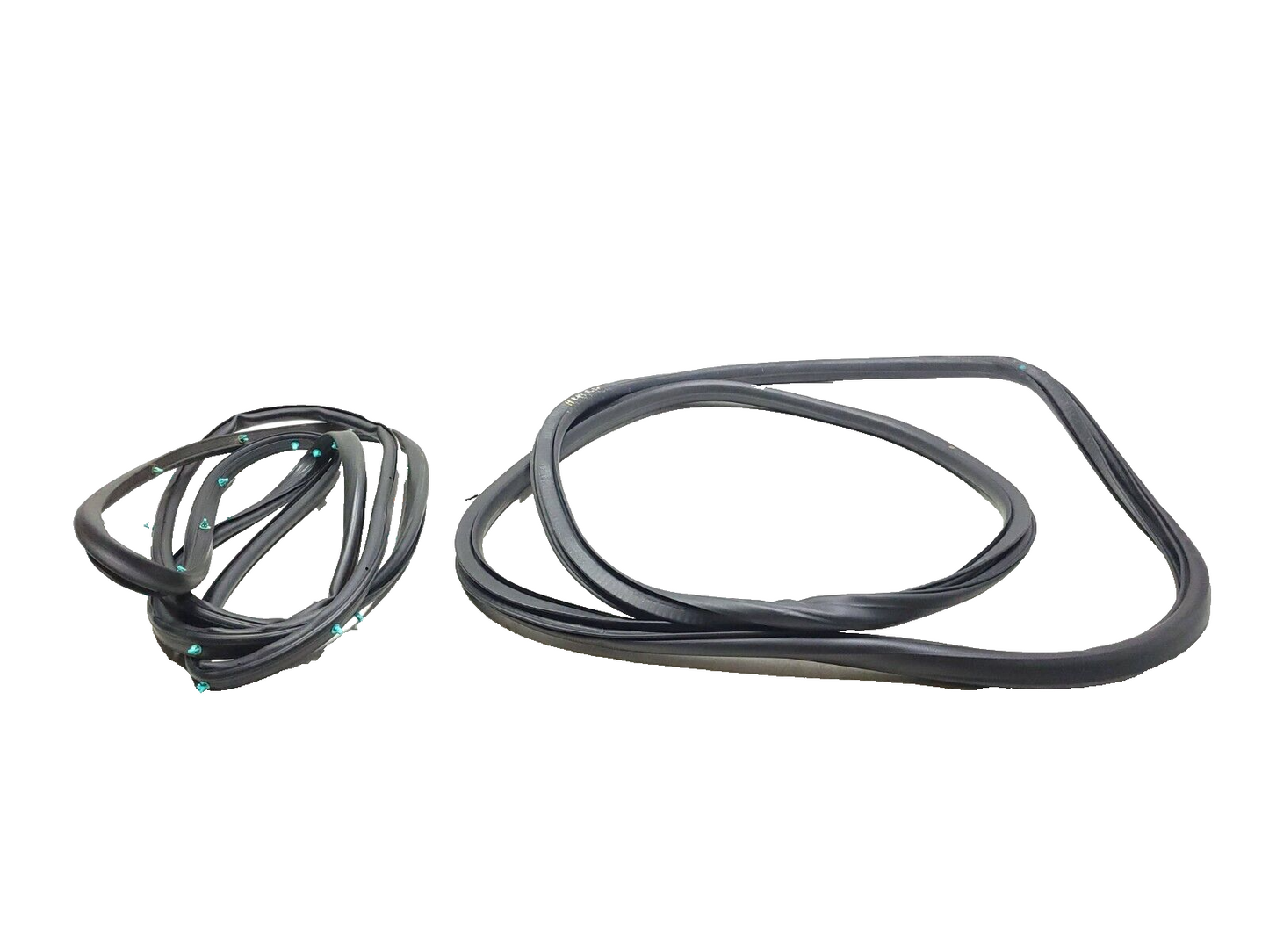 10-15 Chevrolet Equinox Rear Door Weatherstrip Seal Driver Side Left OEM
