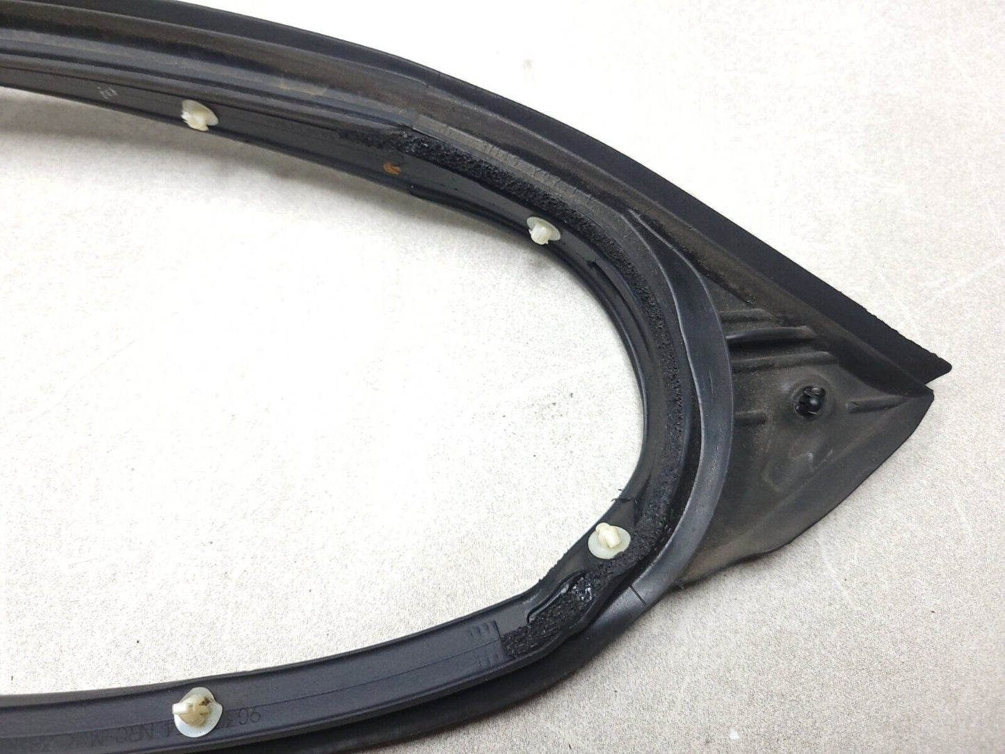 07-09 Mitsubishi Outlander Door Weatherstrip Seal Front Driver Side Lh 2pcs OEM