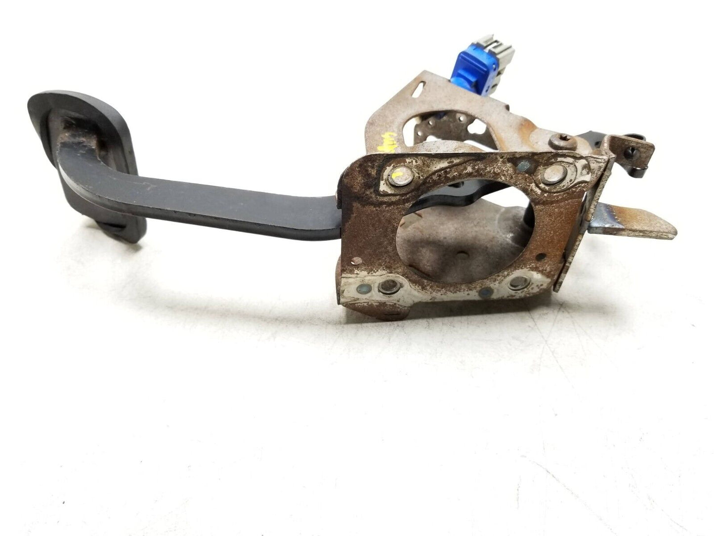 10 - 13 Ford Transit Connect Brake Pedal OEM