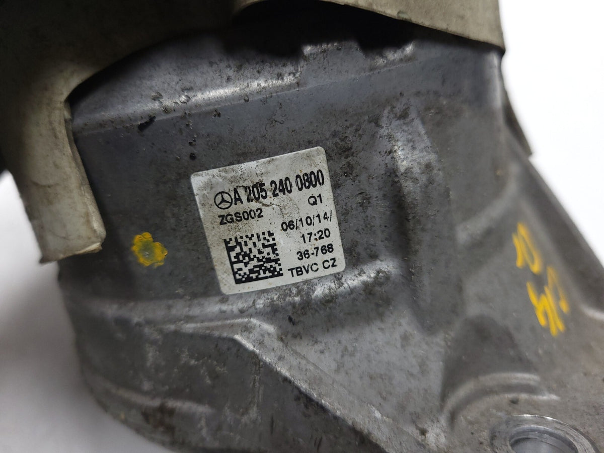 2015-2020 Mercedes C300 W205 4matic Engine Motor Mount Support Pair OEM