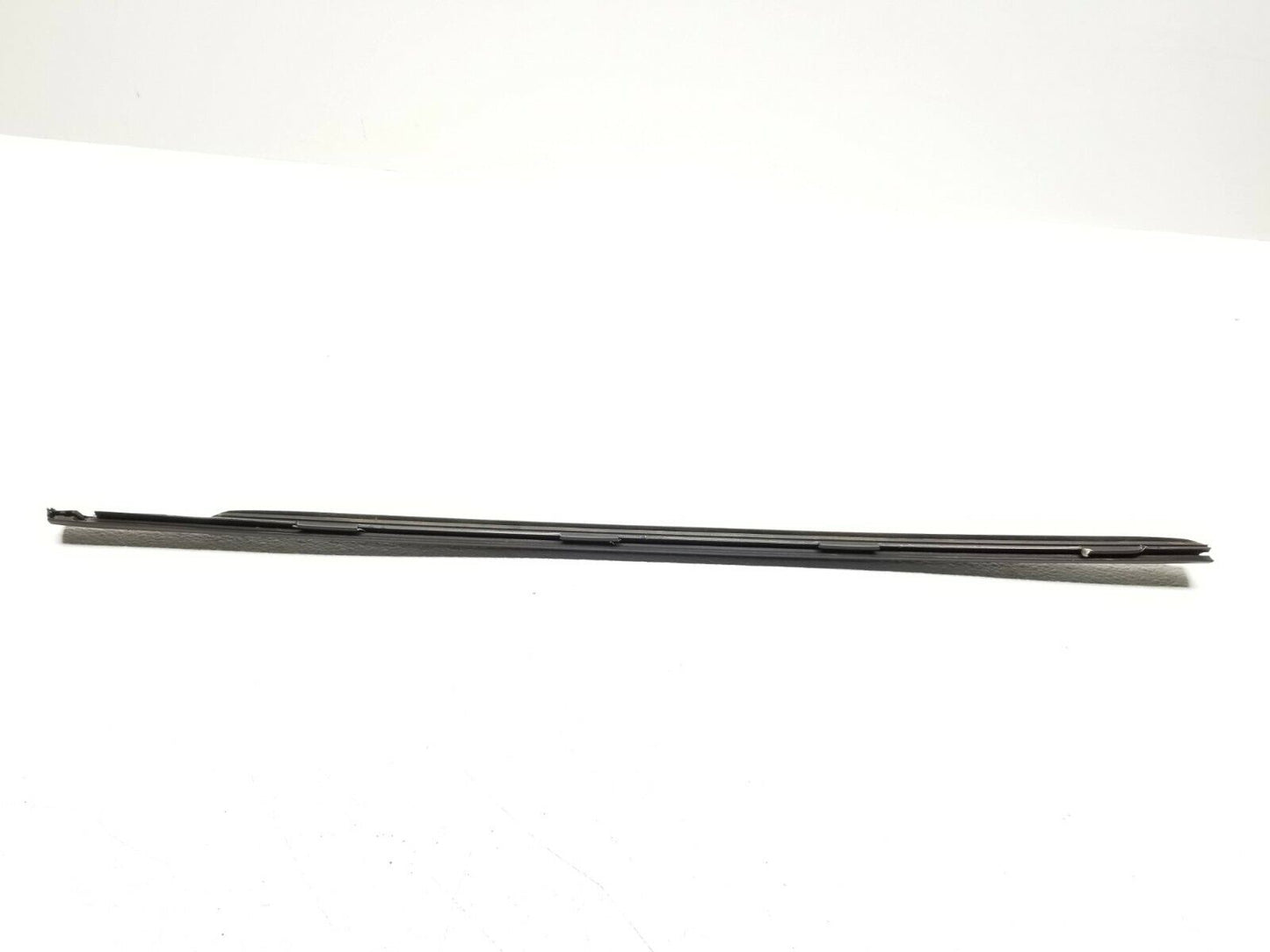 14-17 Fiat 500l Door Window Belt Seal Molding Front Driver Left Side OEM