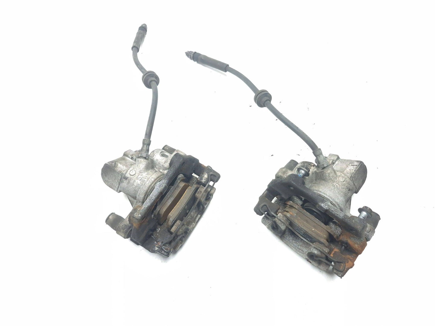 2012 Volvo C30 Rear Brake Caliper Left & Right OEM