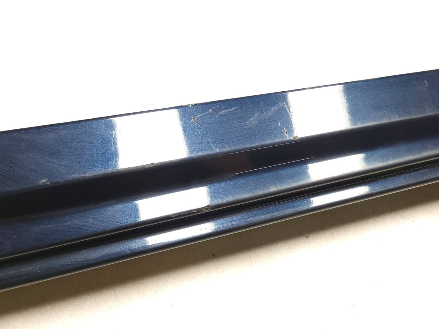 2010 - 2015 Jaguar XJ Rocker Panel Skirt Molding  Driver Side Left OEM