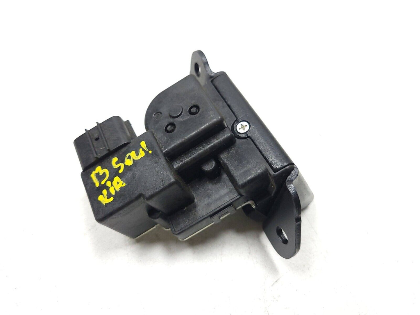 11 12 13 Kia Soul Rear Trunk Lock Latch Actuator OEM