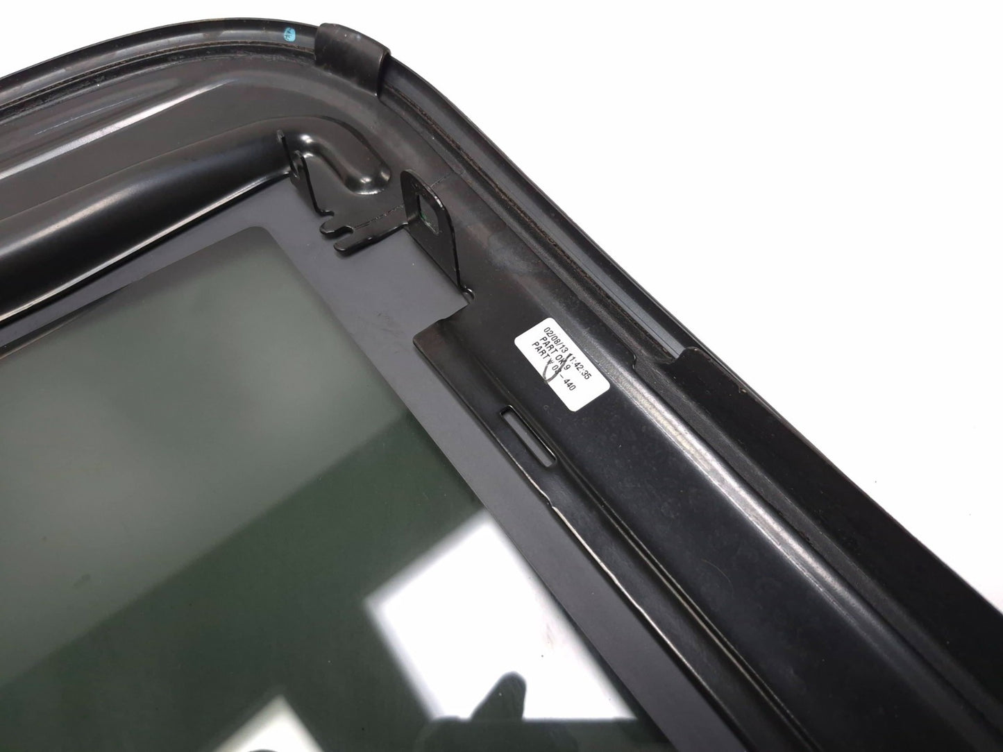 2013 Cadillac Escalade Esv Sunroof Window Glass OEM