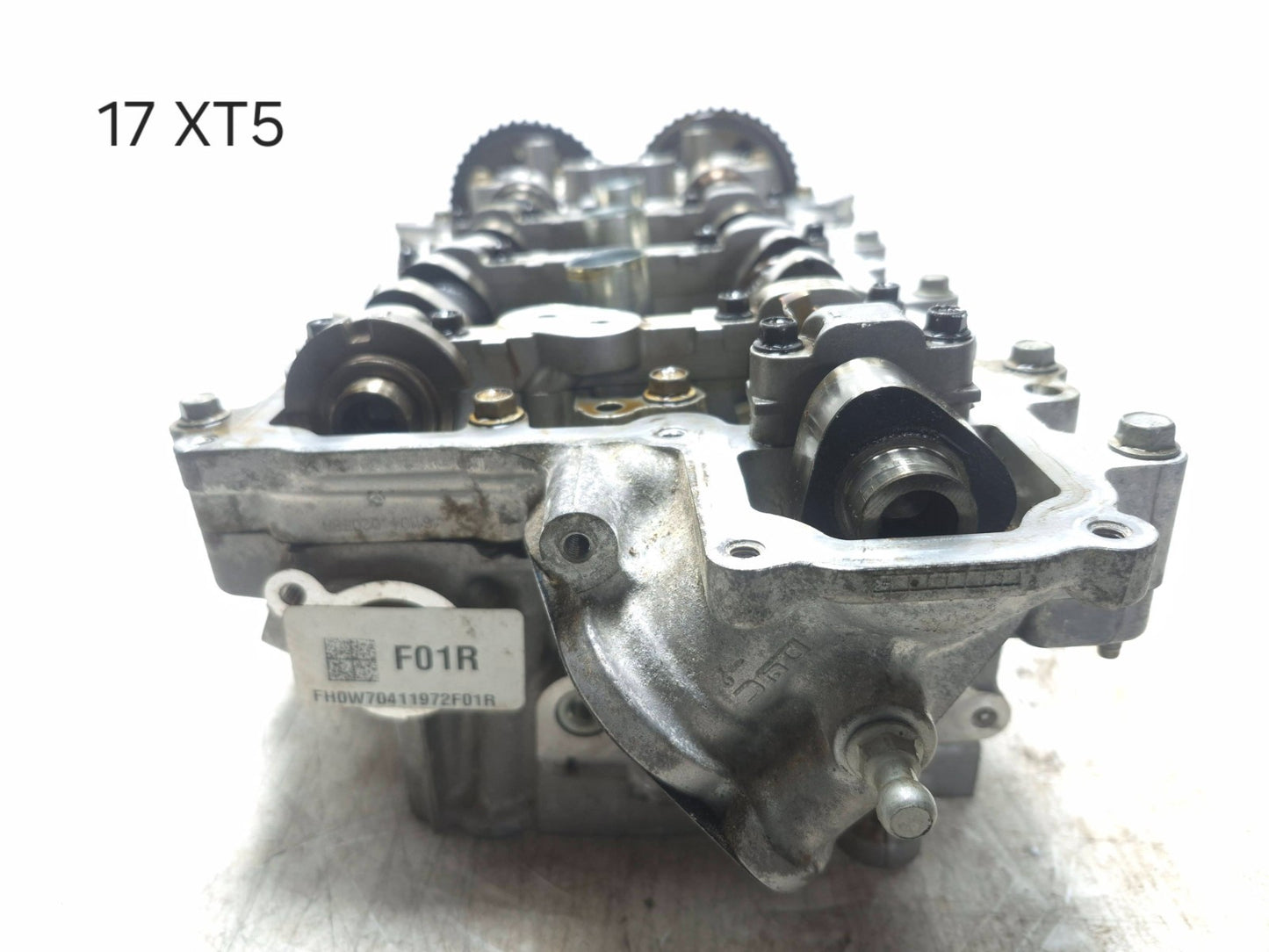 2017 Cadillac Xt5 Cylinder Head Driver Side Left OEM