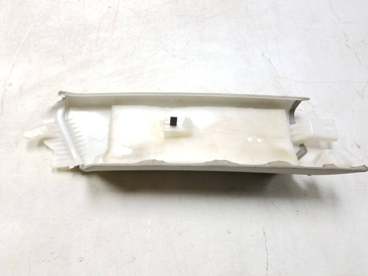 2009 - 2017 Audi Q5 A B C Pillar Trim Passenger Side Right OEM