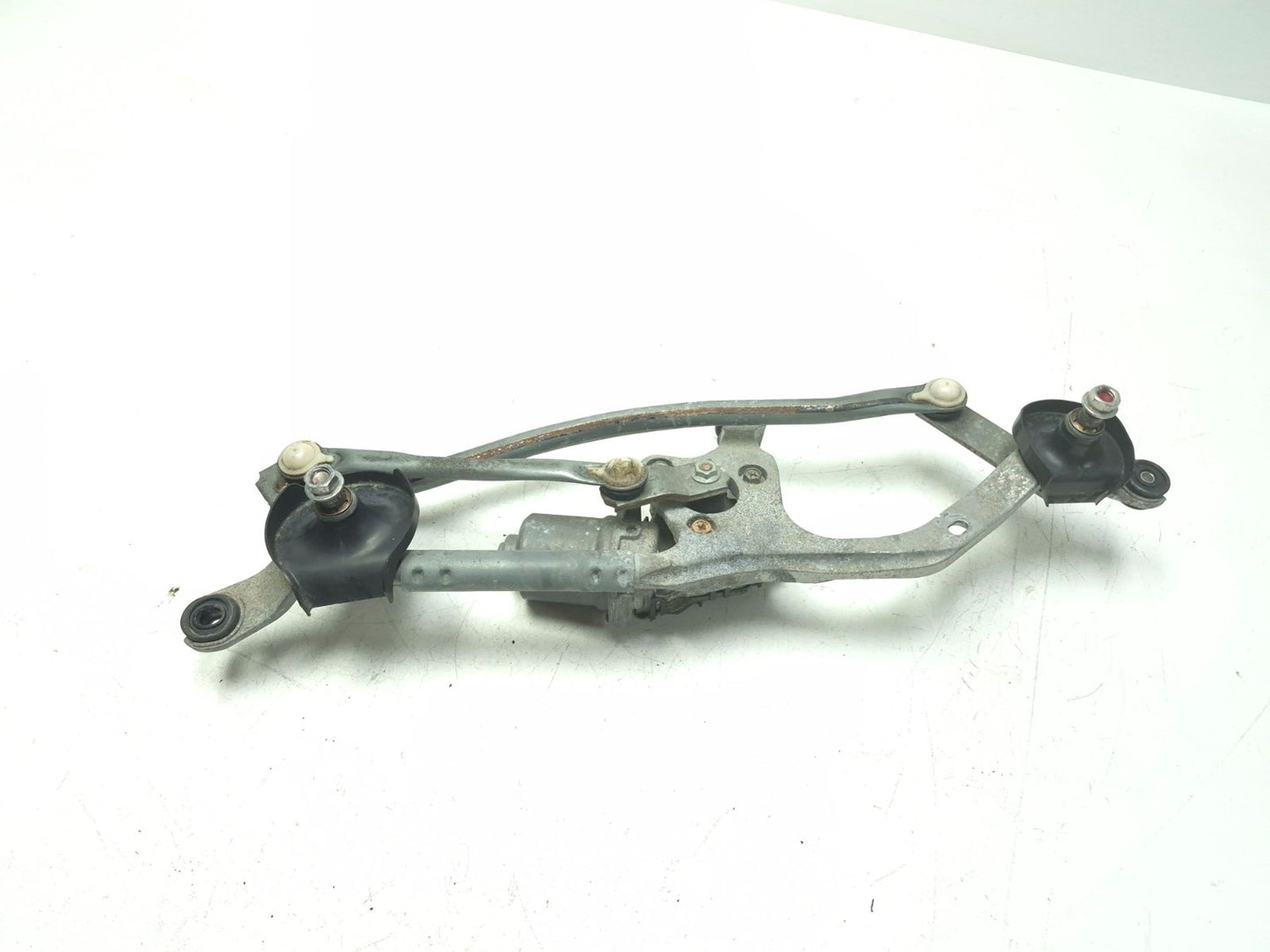 2018 Toyota Corolla Windshield Wiper Motor W/ Linkage OEM