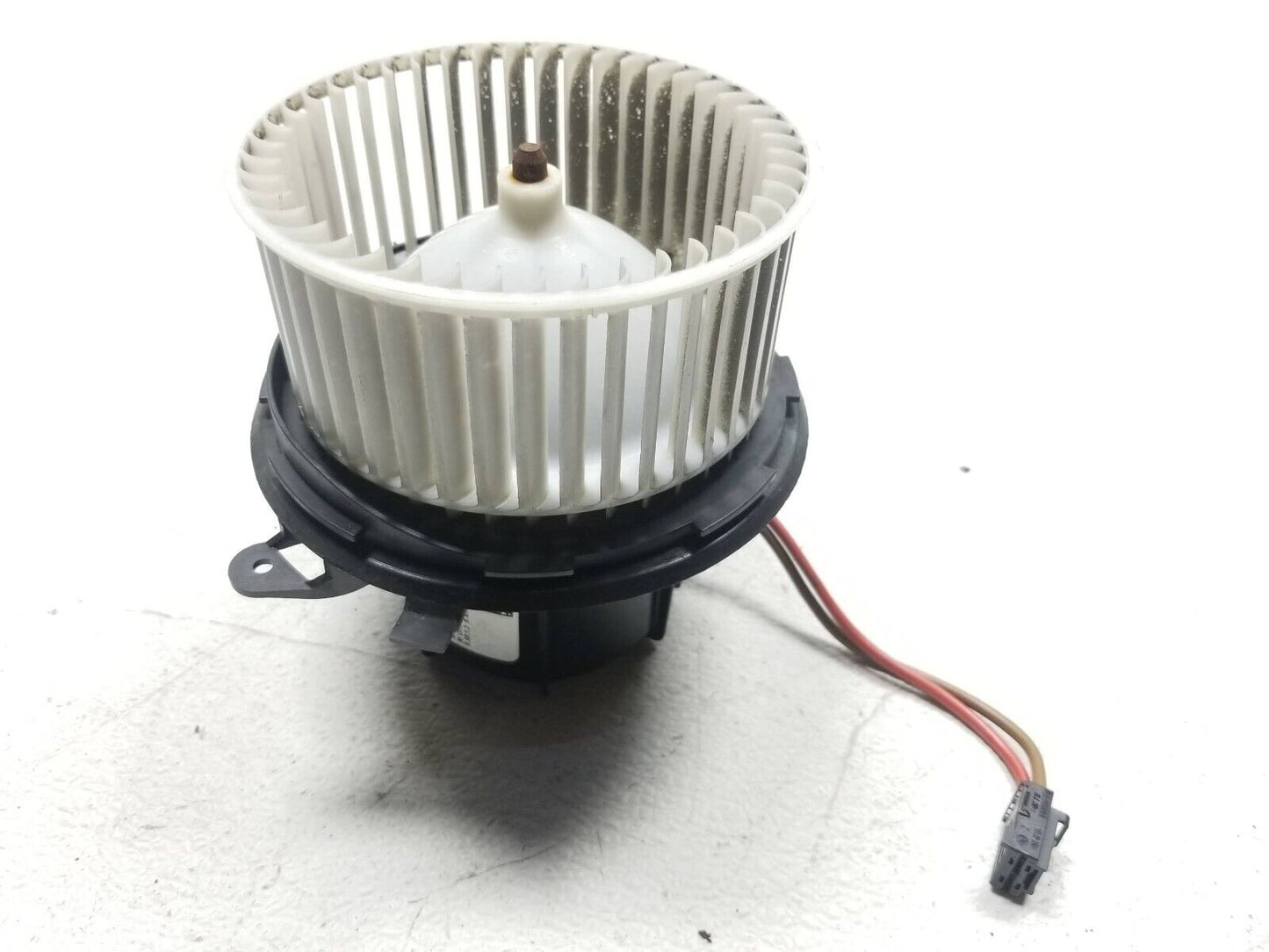 12 13 14 Mercedes-benz C300 HVAC Blower Motor OEM