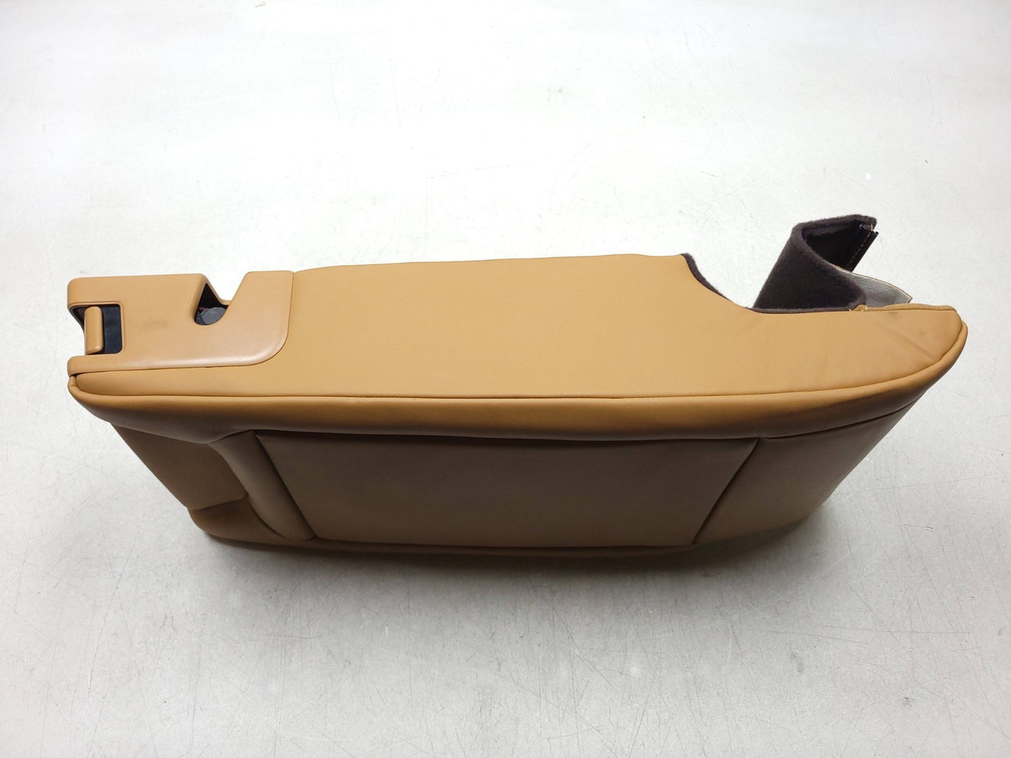 11-17 Porsche Cayenne 958 Rear Seat Armrest OEM