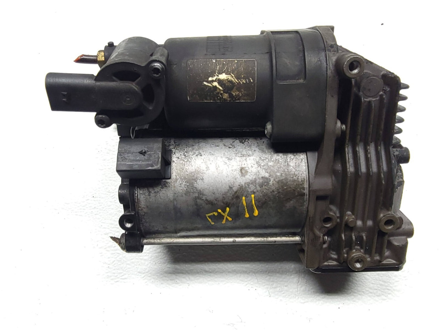 10 11 12 13 Jaguar XJ Air Suspension Compressor Pump Assembly OEM