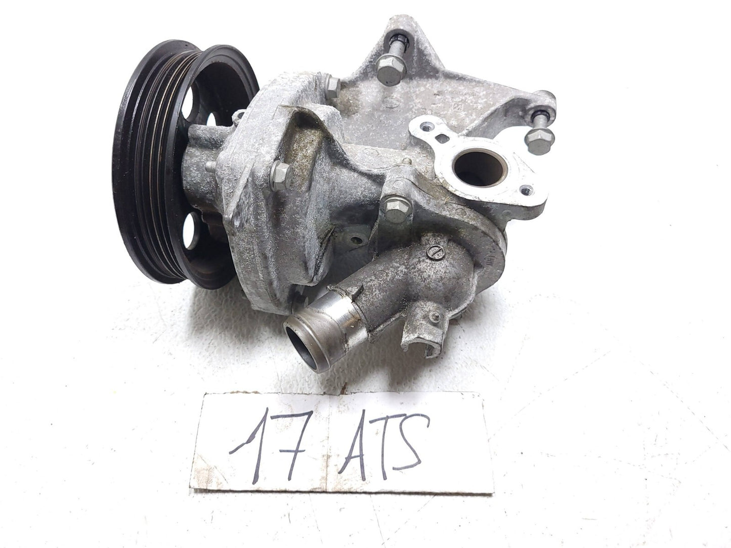 2016 - 2018 Cadillac Ats Cooling Water Pump 2.0l OEM