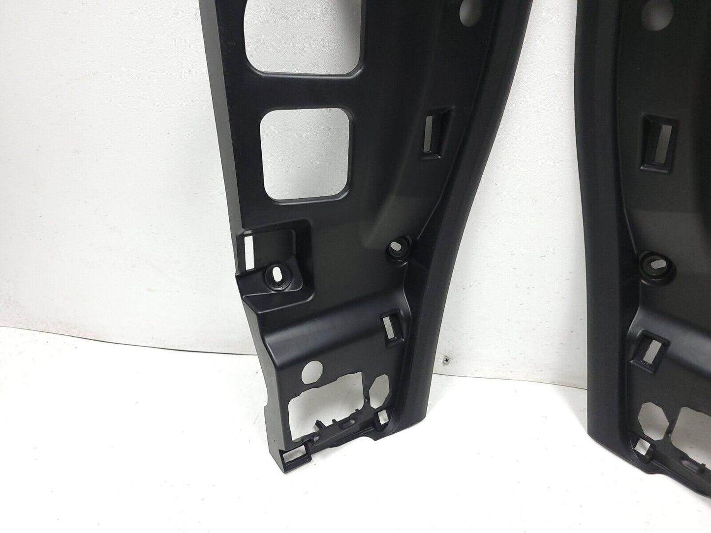 17-23 Alfa Romeo Stelvio Rear Seat Bolster Mount Bracket Support Left Right OEM