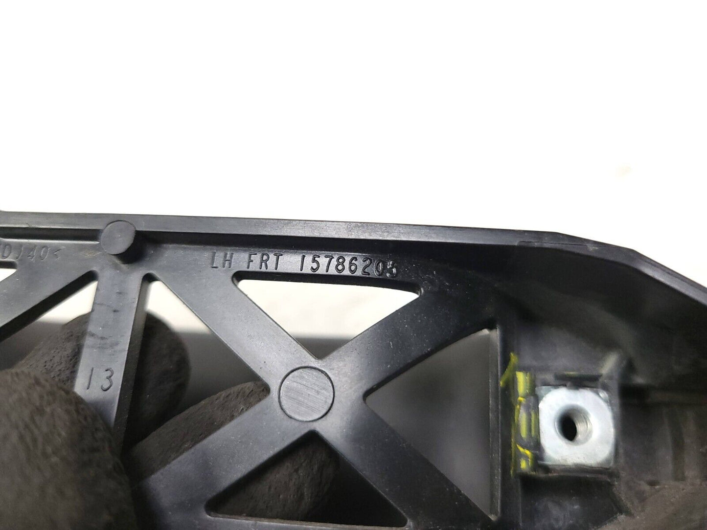 2010 - 2017 Chevrolet Equinox Exterior Door Handle Front Driver Side Left OEM