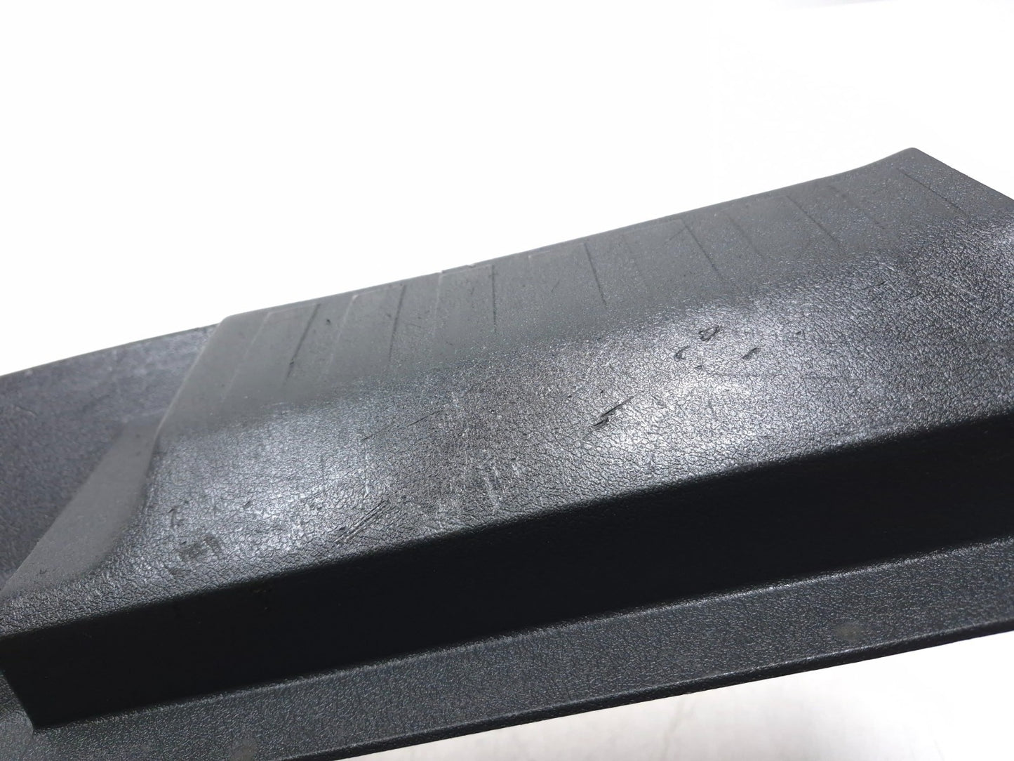 2010 Dodge Caliber Sxt Trunk Boot Lip Cover Trim Oyd75trm OEM