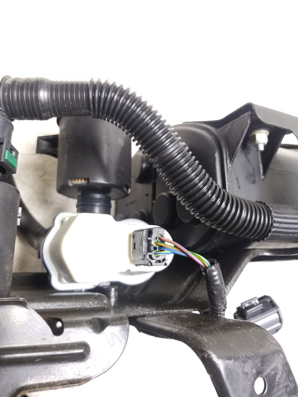 2017 Jaguar Xe Fuel Vapor Charcoal Canister OEM Gx73-9c242-ac