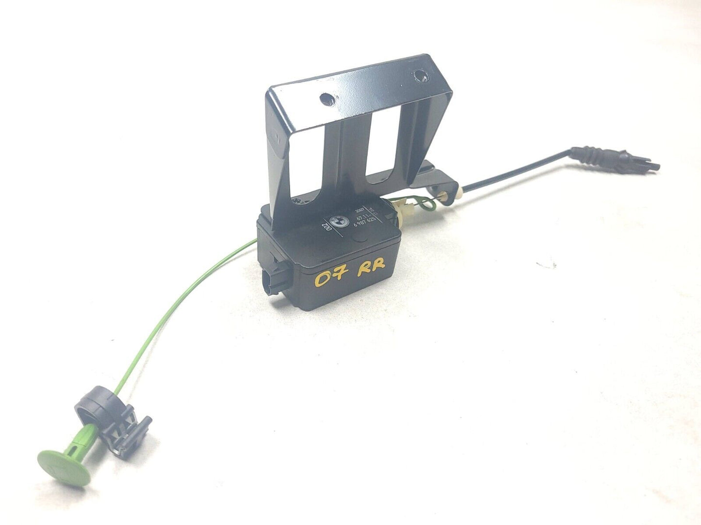 2006-2009 Range Rover Fuel Filler Flap Lid Actuator Motor 6987625 OEM