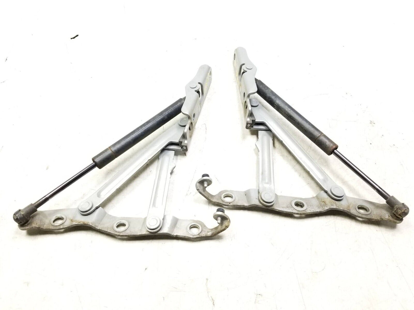08-13 Infiniti G37 Trunk Lid Hinge Pair OEM **sedan**