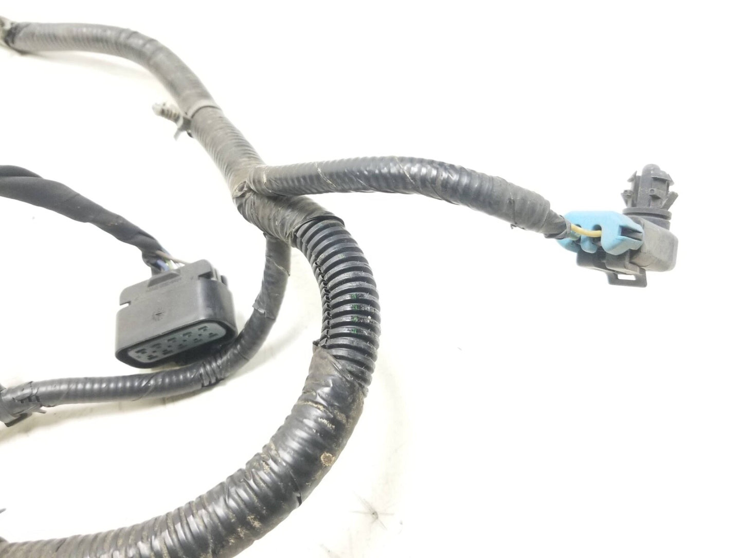 2010 - 2011 Cadillac SRX Radiator Wire Harness OEM