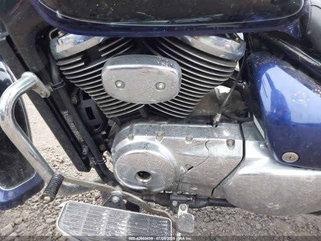 2005 Suzuki Boulevard С50 Left Engine Sprocket Cover OEM