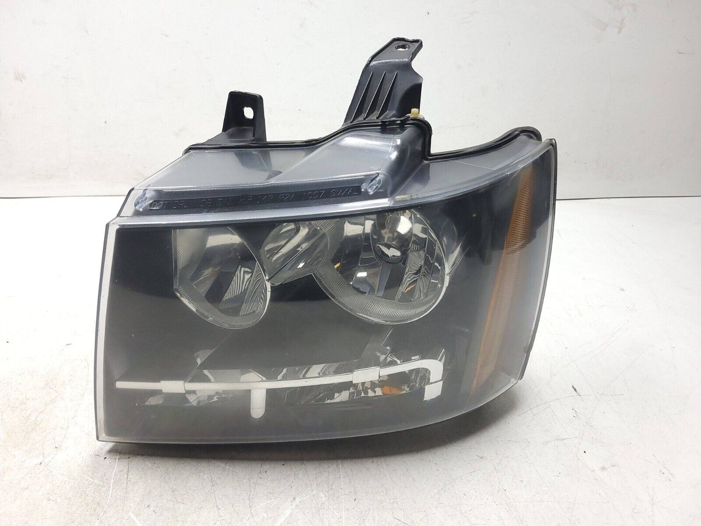 10-14 Chevrolet Suburban Headlight Left & Right Pair OEM Right Lamp *depo*