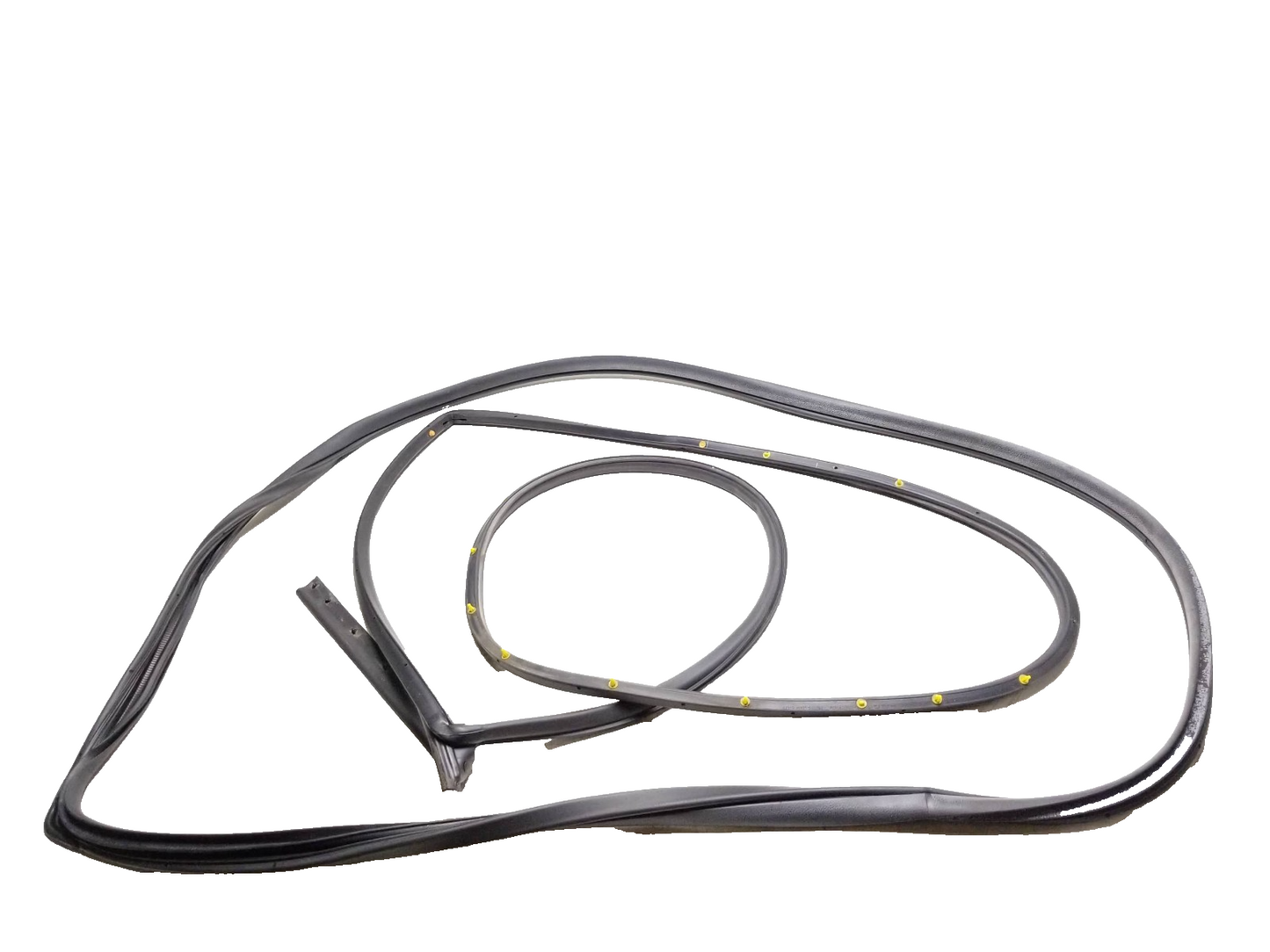 2014 - 2019 Kia Soul Door Weatherstrip Rear Passenger Side Right OEM