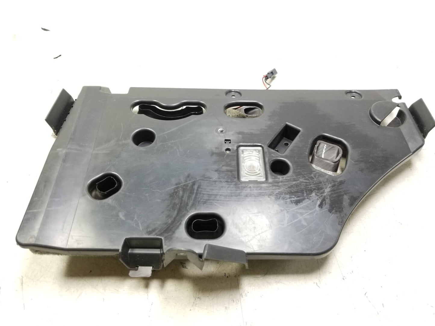 2010 - 2016 Cadillac SRX Front Under Dash Right Side Air Vent Duct Guide OEM