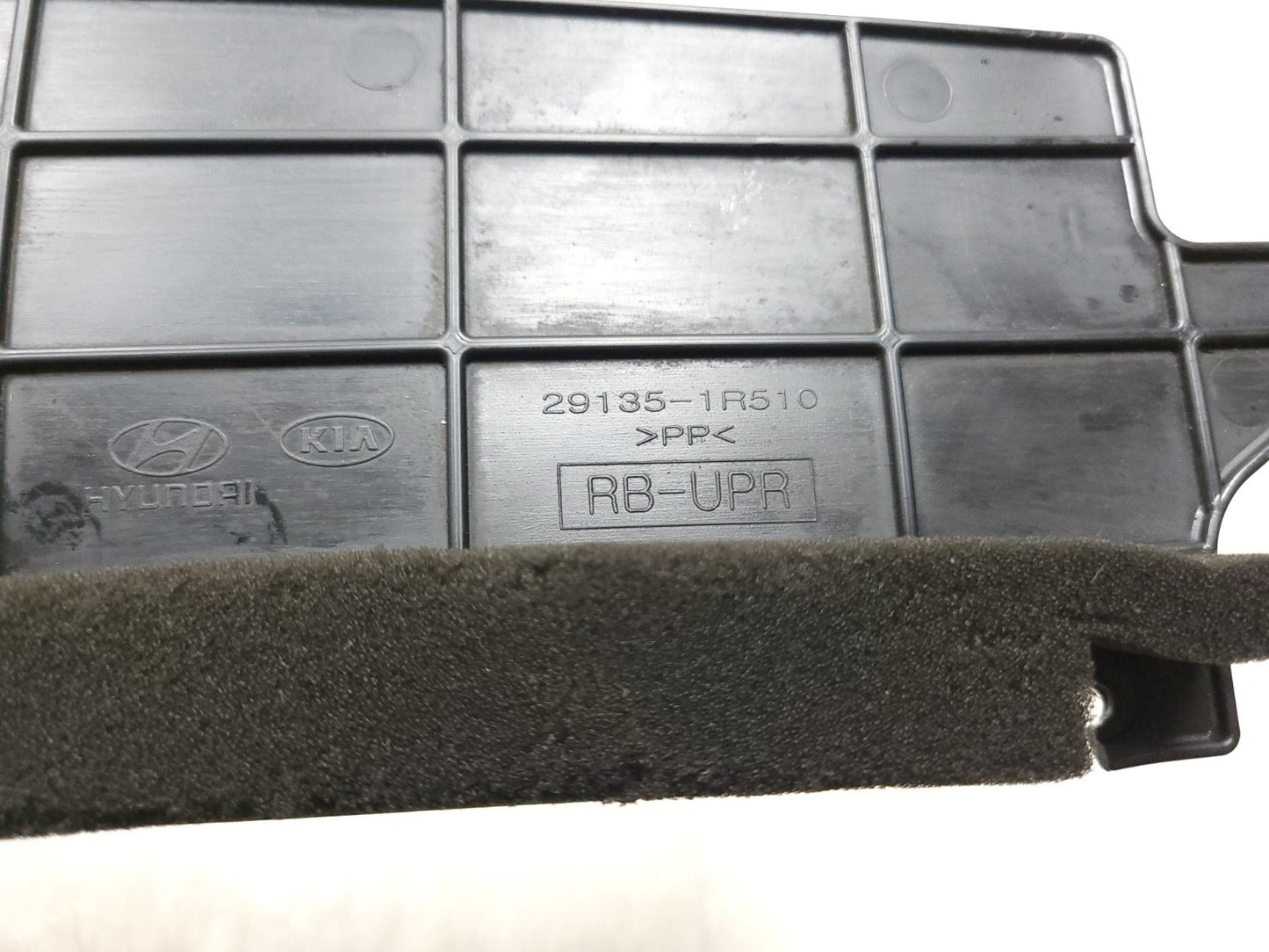 2012-2017 Hyundai Accent Radiator Frame Trim Air Duct Left & Right OEM