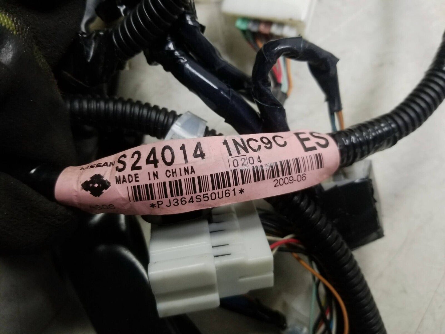 08 - 13 Infiniti G37 Interior Wire Harness Driver Side OEM Sedan