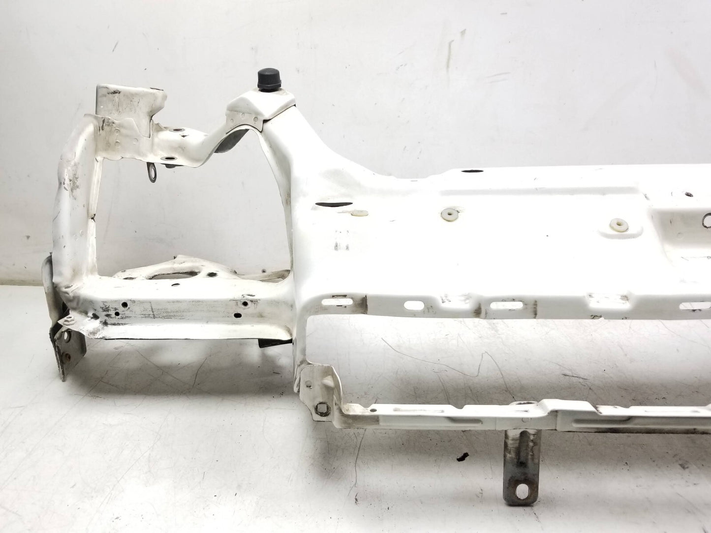 10-13 Ford Transit Connect Radiator Grille Header Panel Headlight Bracket Oem✅