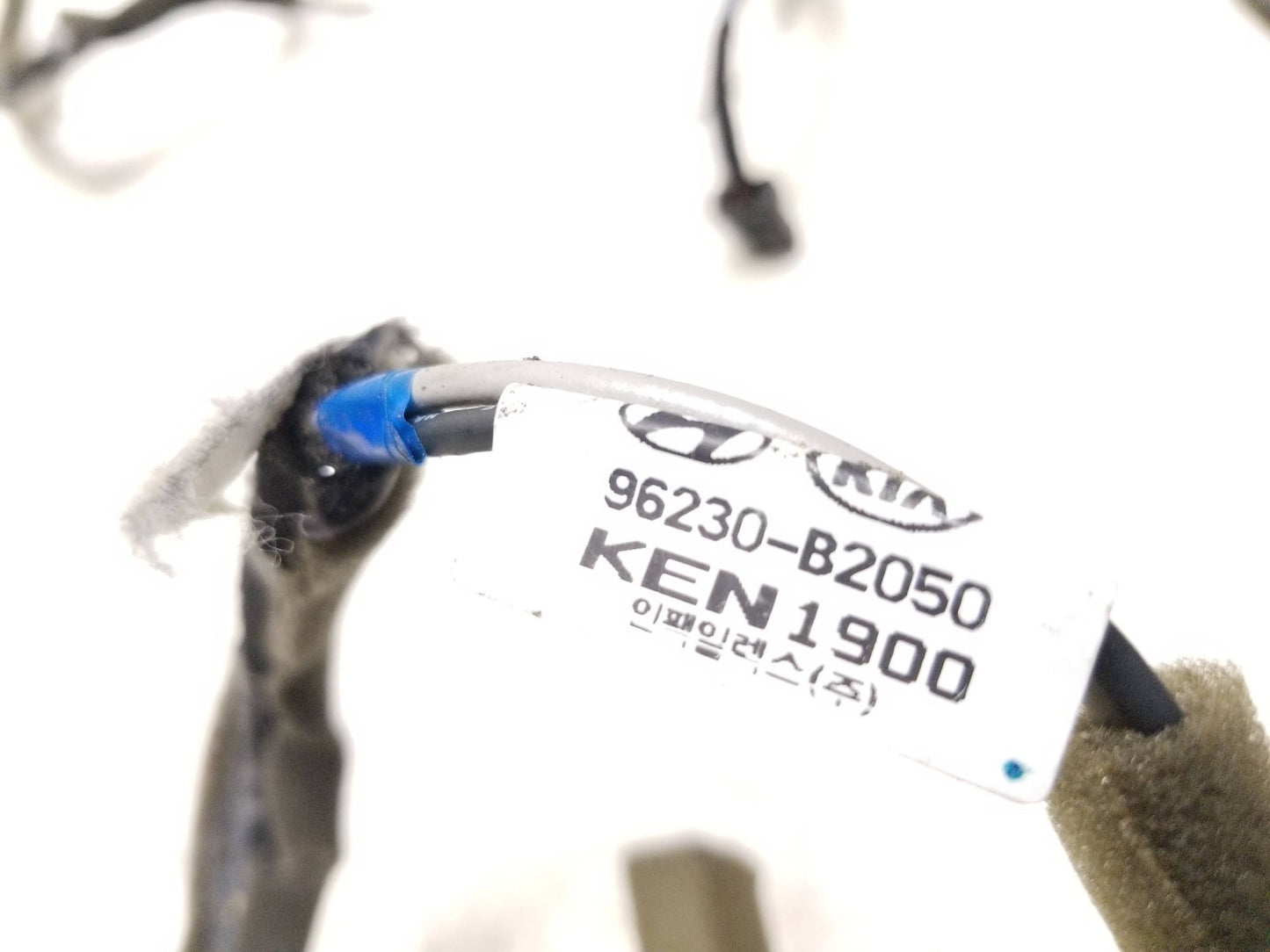 2014 - 2019 Kia Soul Roof Radio Antenna Cable Wiring Harness OEM